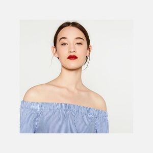 ✨CCO✨Zara Striped Off Shoulder Top